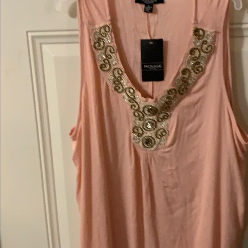 Dressy tunic. Salmon ? Color.